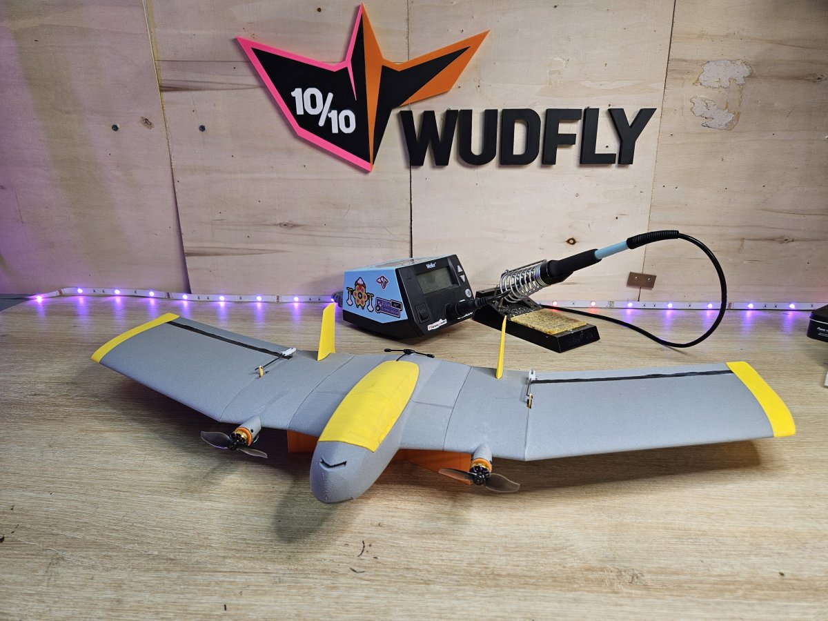 WUDFLY TWIST_DT twin-motor 3D-printed aircraft