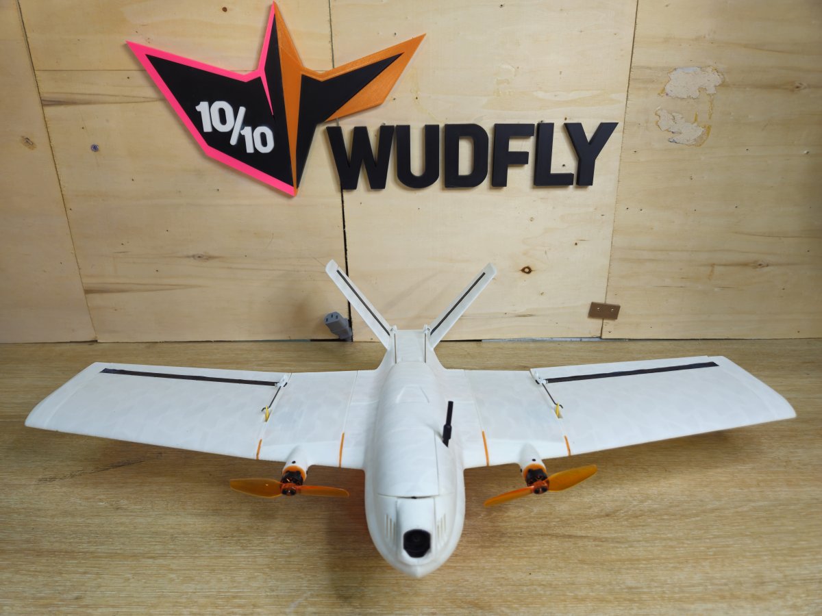 WUDFLY VENOM V-tail FPV wing front view